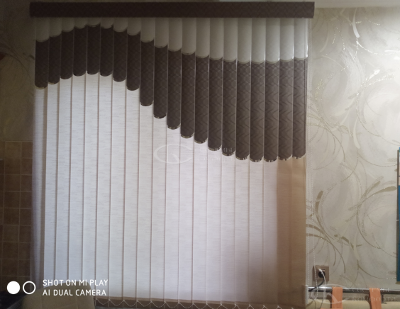 Вертикальные пластиковые жалюзи